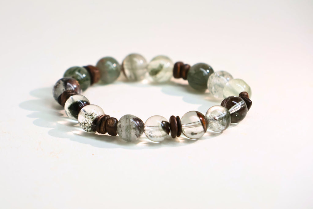 8mm Green Phantom Quartz & Agarwood Bracelet - Wealth & Spiritual Grounding - wellspringcollectives