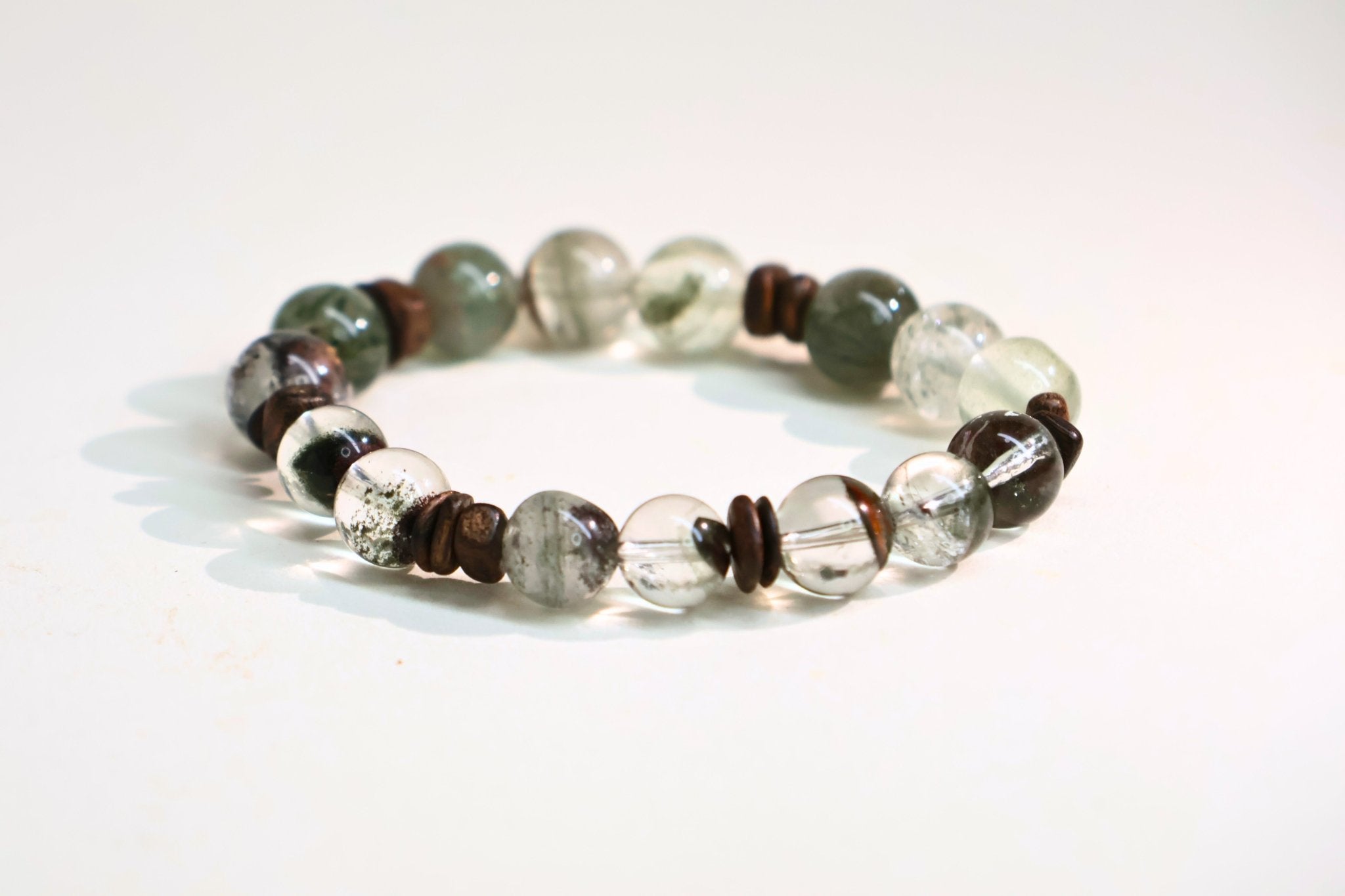 8mm Green Phantom Quartz & Agarwood Bracelet - Wealth & Spiritual Grounding - wellspringcollectives